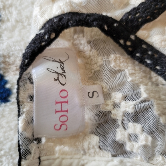 SoHo White summer dress - Picture 2 of 10